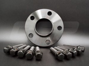 Alfa Romeo Stelvio Wheel Spacers - CFP - 17mm - Black - set of 2 w/ extended bolts